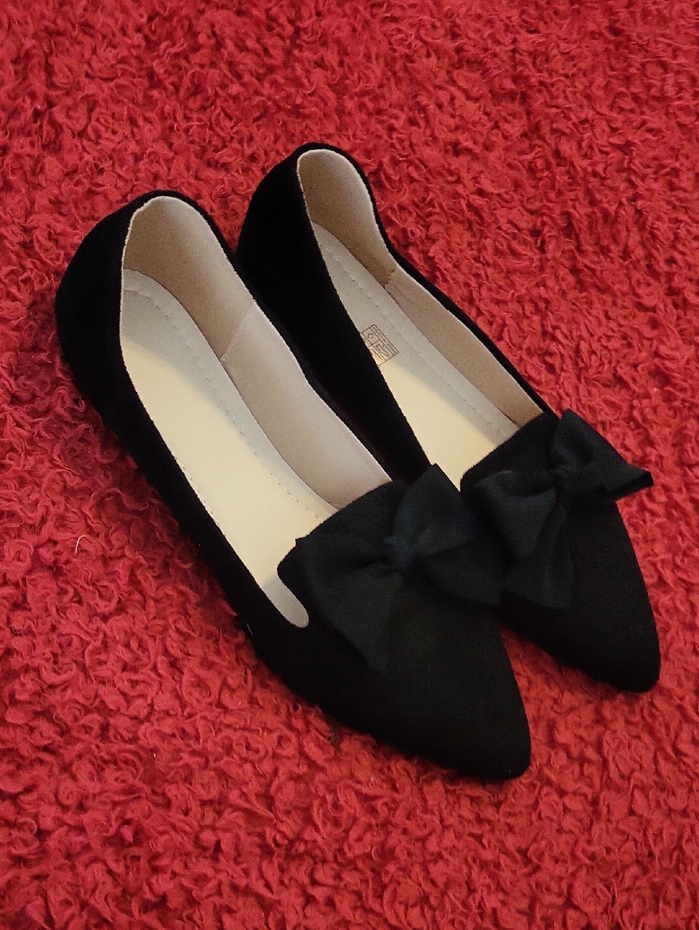 Black Bow Pointed Toe Ballet Flats - Women's